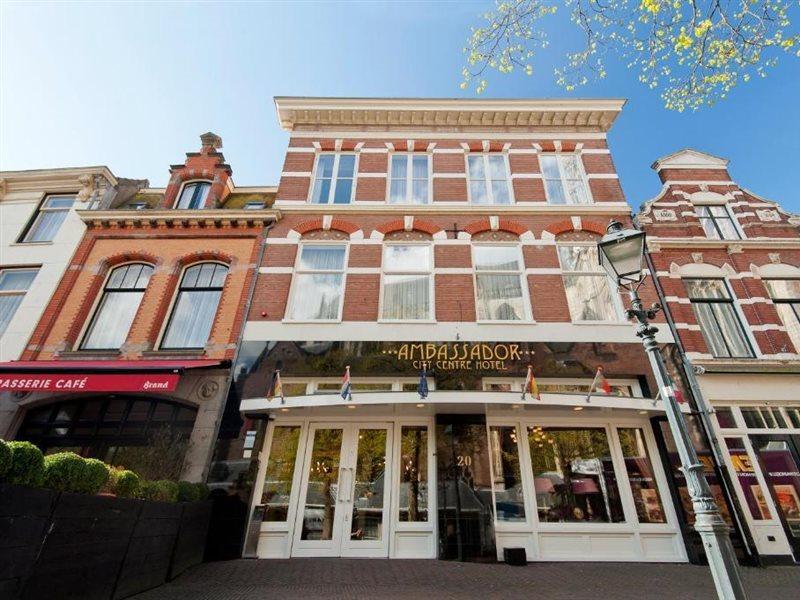Ambassador Centre Hotel 3*