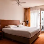 Ambassador City Centre Hotel