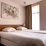 Ambassador City Centre Hotel