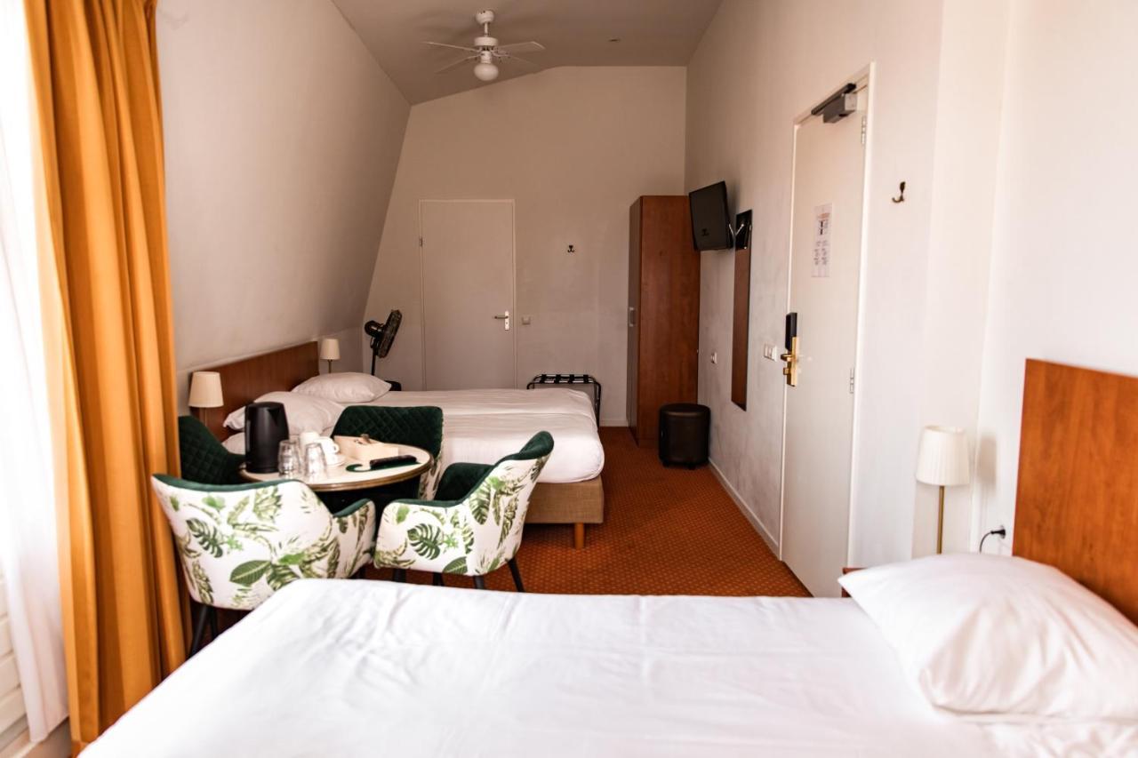 Hotel Ambassador Centre
