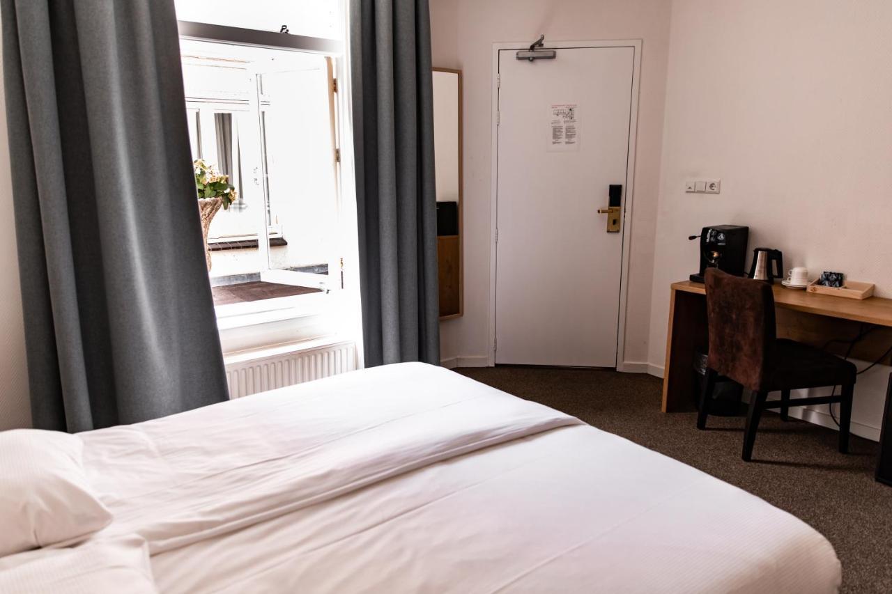 Hotel Ambassador Centre 3*