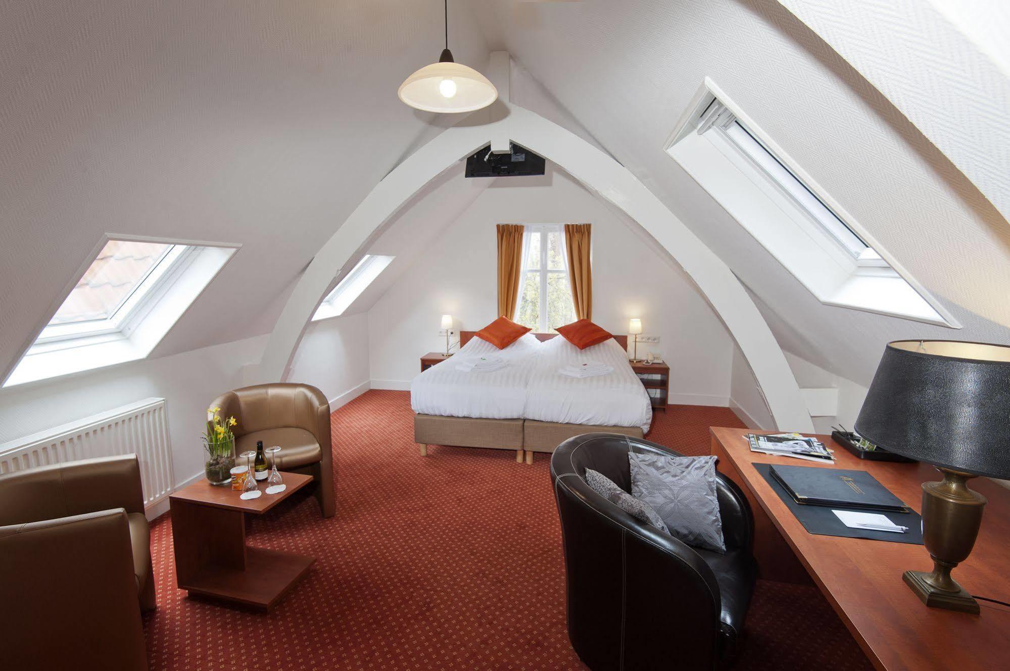 Hotel Ambassador Centre 3*